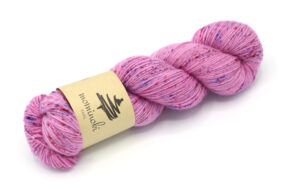 SOCK-FINE-4ply-Fuchsia