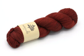 SOCK-FINE-4ply-Garnet