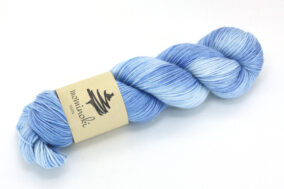 SOCK-FINE-4ply-Himmel